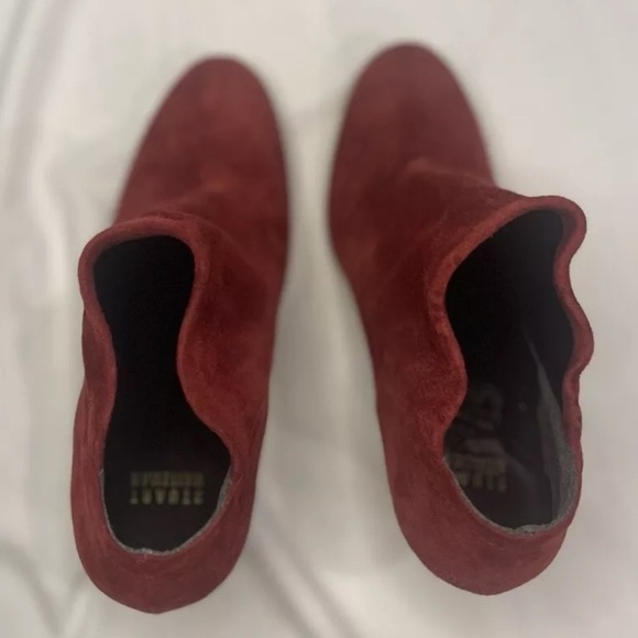 Stuart Weitzman Red Suede Stiletto Heeled Ankle Booties Women's 8.5 NWOT - Picture 10 of 10